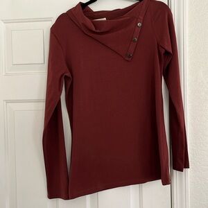 NWT Synergy long sleeve top